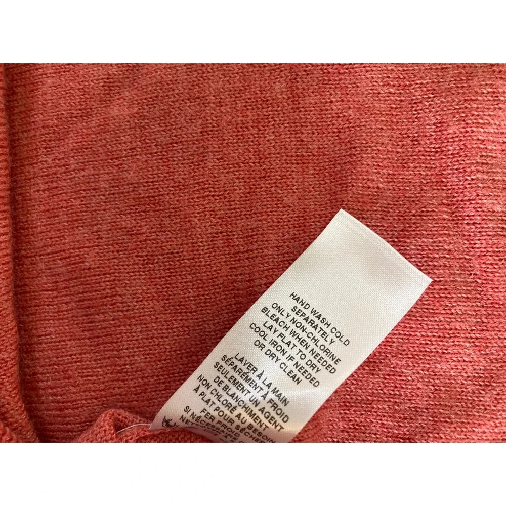 Raffi  Mens Extra Fine Merino Wool V-Neck Sweater Coral Pink Large